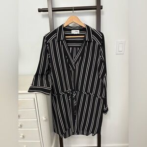 Joseph Ribkoff Black and White Striped Tunic Top/shirtdress with tie at waist.